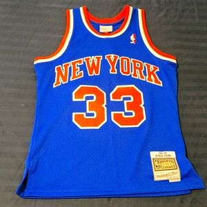 New York Knicks- Mitchell & Ness - Retro - Ewing